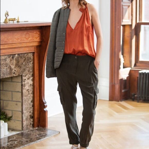 GoSilk Iconic Utility Cargo Ankle Zip Silk Blend Pant Military Green‎ Size 6 - Picture 1 of 13